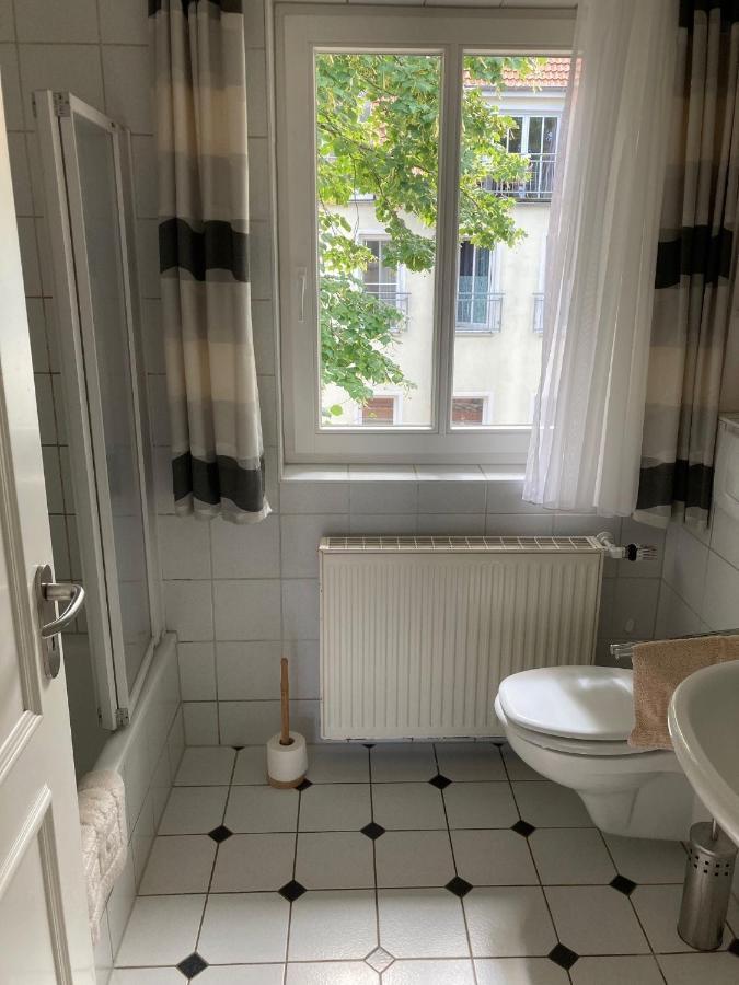 Andresen Duenenstrasse 16 *
